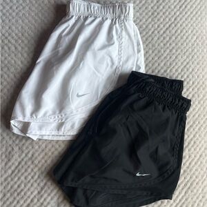 Nike women’s running shorts